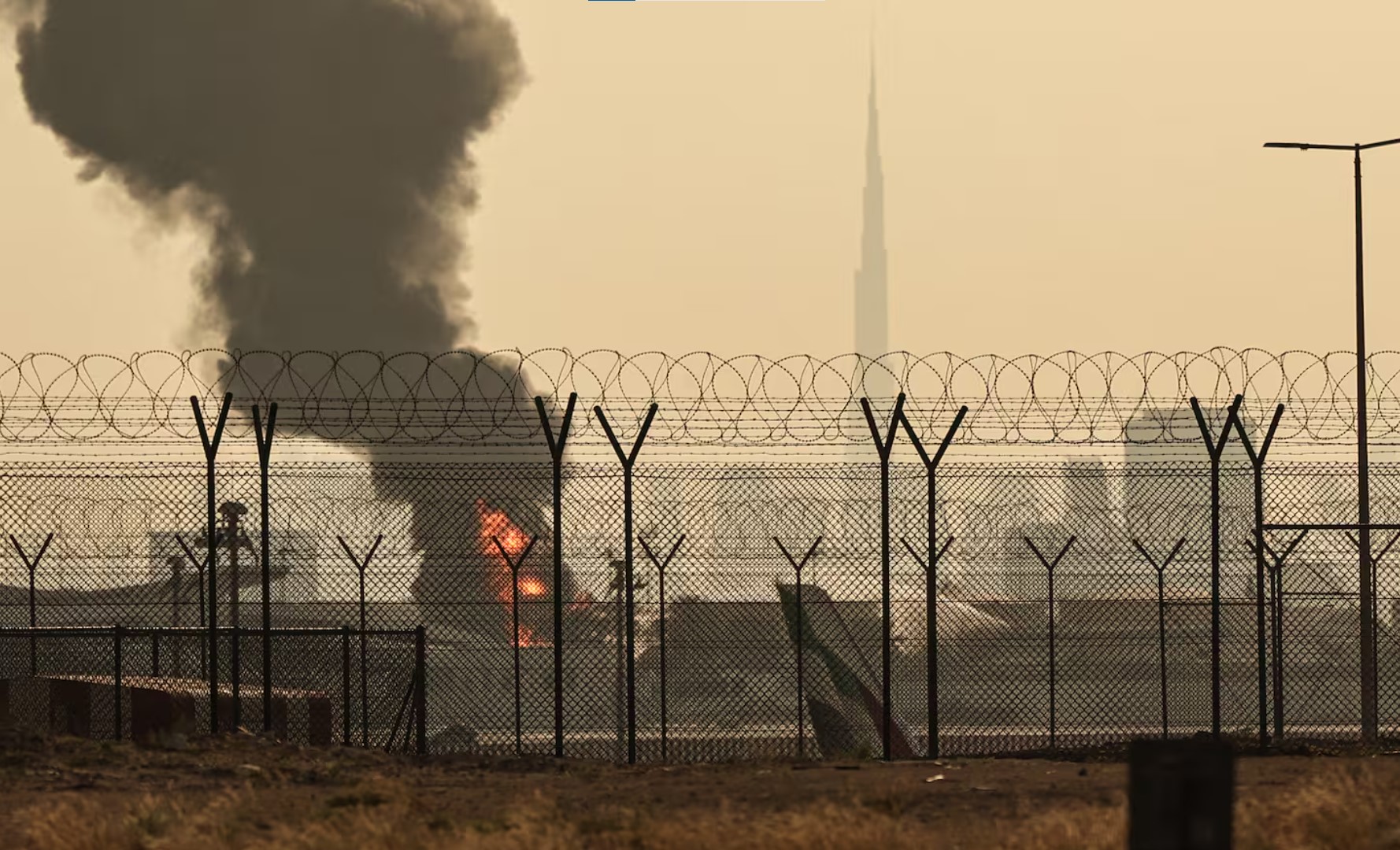 مجلة أمريكية: كيف كسرت حرب إيران صورة دبي الليبرالية؟