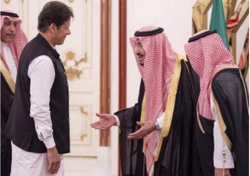 عمران خان في الرياض للتهدئة بين السعودية وإيران