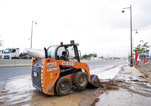 الحياة تعود تدريجياً إلى طبيعتها في الفجيرة