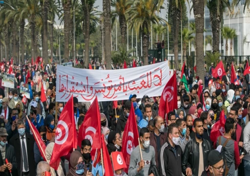 تونس.. حركة النهضة تدعو للتظاهر السبت "لوضع حد لمسار الانقلاب"