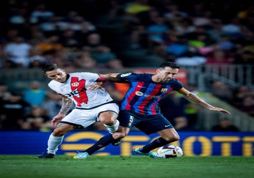 رايو فاليكانو يفرض التعادل على برشلونة وفوز عريض لباريس سان جيرمان على مونبلييه