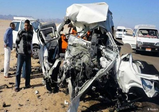 وفاة 10 أشخاص نصفهم أجانب إثر حادث تصادم جنوبي مصر