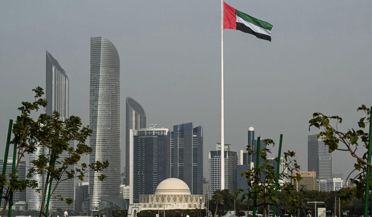 تقارير: إيران تخطط لـ"سحق الإمارات" وتستغل الانقسام الخليجي لضرب أبوظبي