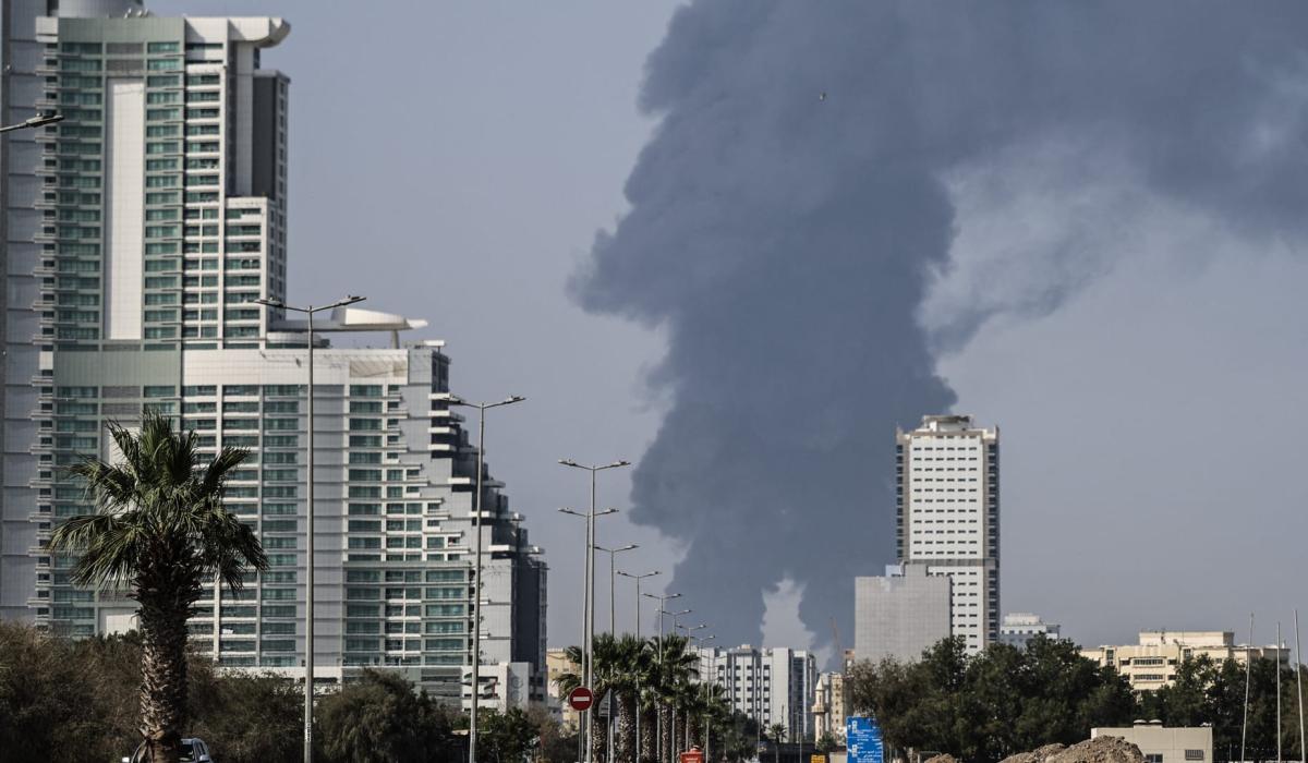 رويترز: دبي استنفرت قادة الأعمال لمواجهة تداعيات الحرب الإيرانية