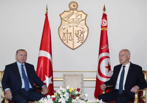 تونس تستدعي السفير التركي بعد انتقاد أردوغان لقرار حل البرلمان