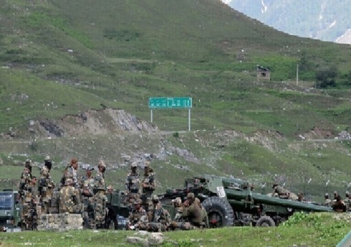 اشتباكات مسلحة بين الجيشين الهندي والصيني على الحدود