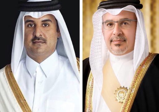 أمير قطر وولي العهد البحريني يؤكدان أهمية حل كافة القضايا والمسائل العالقة