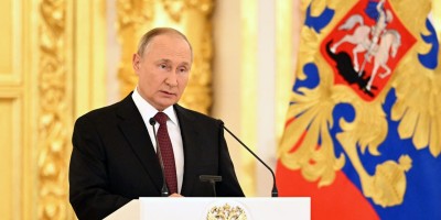 بوتين يعلن ضم أربعة أقاليم أوكرانية إلى "روسيا العظمى"