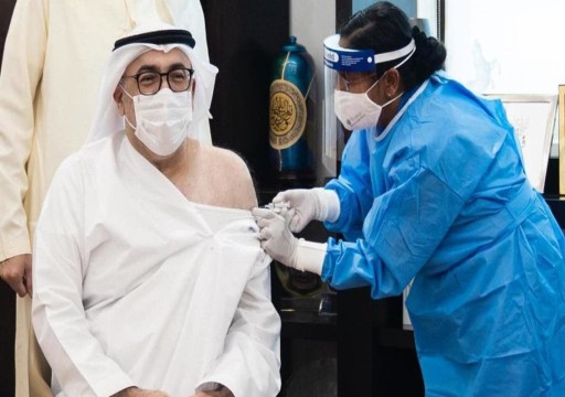 وزارة "الصحة" توافق على الاستخدام الطارئ للقاح جديد لكورونا
