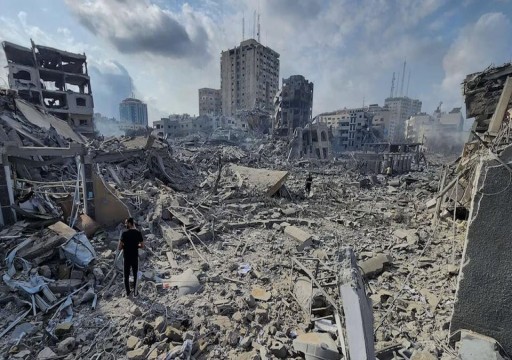 وزير الدفاع السعودي يدعو لوقف العمليات العسكرية في غزة وحماية المدنيين