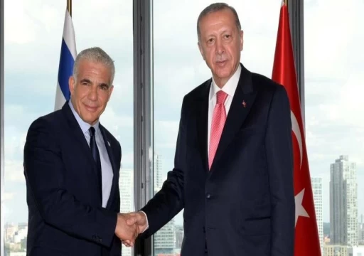 أردوغان يلتقي رئيس وزراء الاحتلال الإسرائيلي في نيويورك