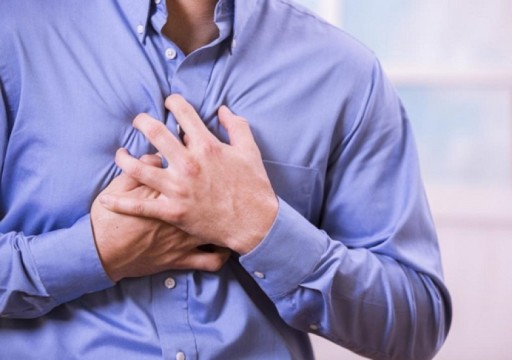 10 نصائح طبية للتعامل مع الأزمات القلبية المفاجئة