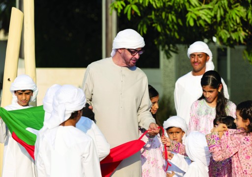 رئيس الدولة في يوم العلم: "نحتفي بماضي بلدنا ومتفائلون بمستقبله"