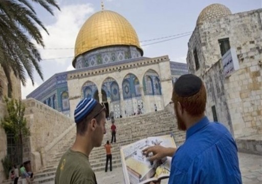 قيادي فلسطيني يزعم تورط إماراتيين بتهويد القدس!