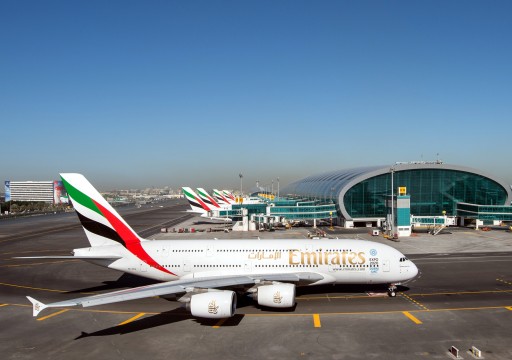 "طيران الإمارات" تمدد تعليق رحلاتها من وإلى "تل أبيب" حتى 30 نوفمبر