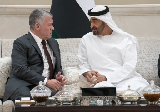 رئيس الدولة وملك الأردن يؤكدان أهمية تنسيق الجهود العربية على خلفية الرد الإيراني