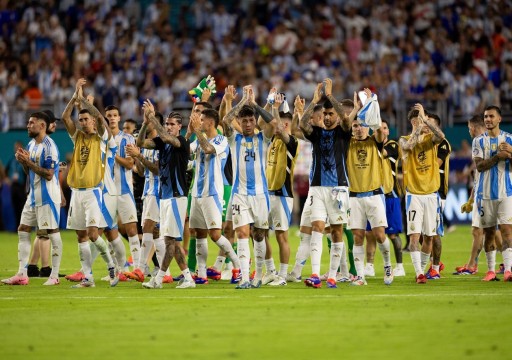 الأرجنتين تهزم الإكوادور وتصعد لقبل نهائي كوبا أمريكا