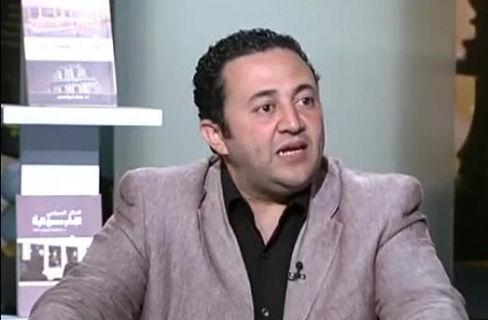 صحفي مصري: الإمارات تشتري الاقتصاد المصري لإحداث انهيار مع رحيل السيسي