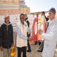 الإمارات تواصل توزيع المساعدات على متضري البرد في تونس