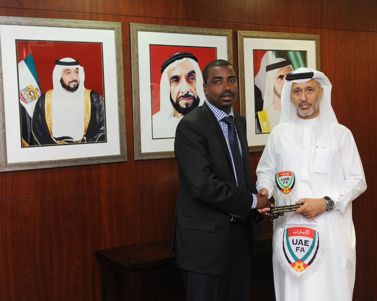 السركال يلتقي رئيس اتحاد جيبوتي لكرة القدم