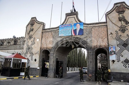 "الحوثيون" يسيطرون على القصر الرئاسي في صنعاء