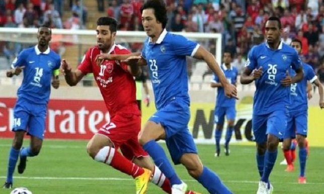 حكم إيراني لإدارة مباراة الإياب بين الأهلي والهلال في دوري الأبطال