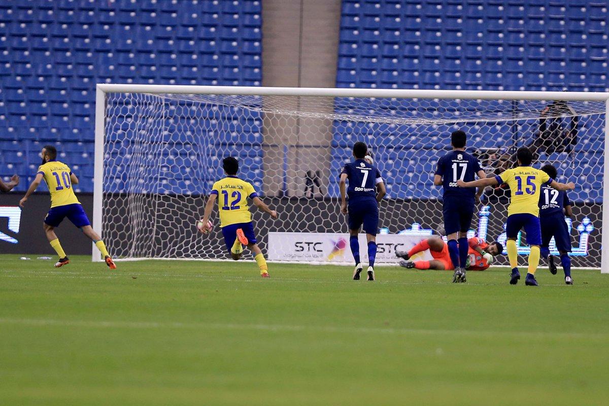 "النصر" يُطيح بـ"الهلال" ويبلغ نهائي كأس ولي العهد السعودي