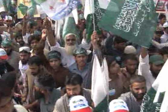 مظاهرات في باكستان تطالب الحكومة المشاركة بعاصفة الحزم