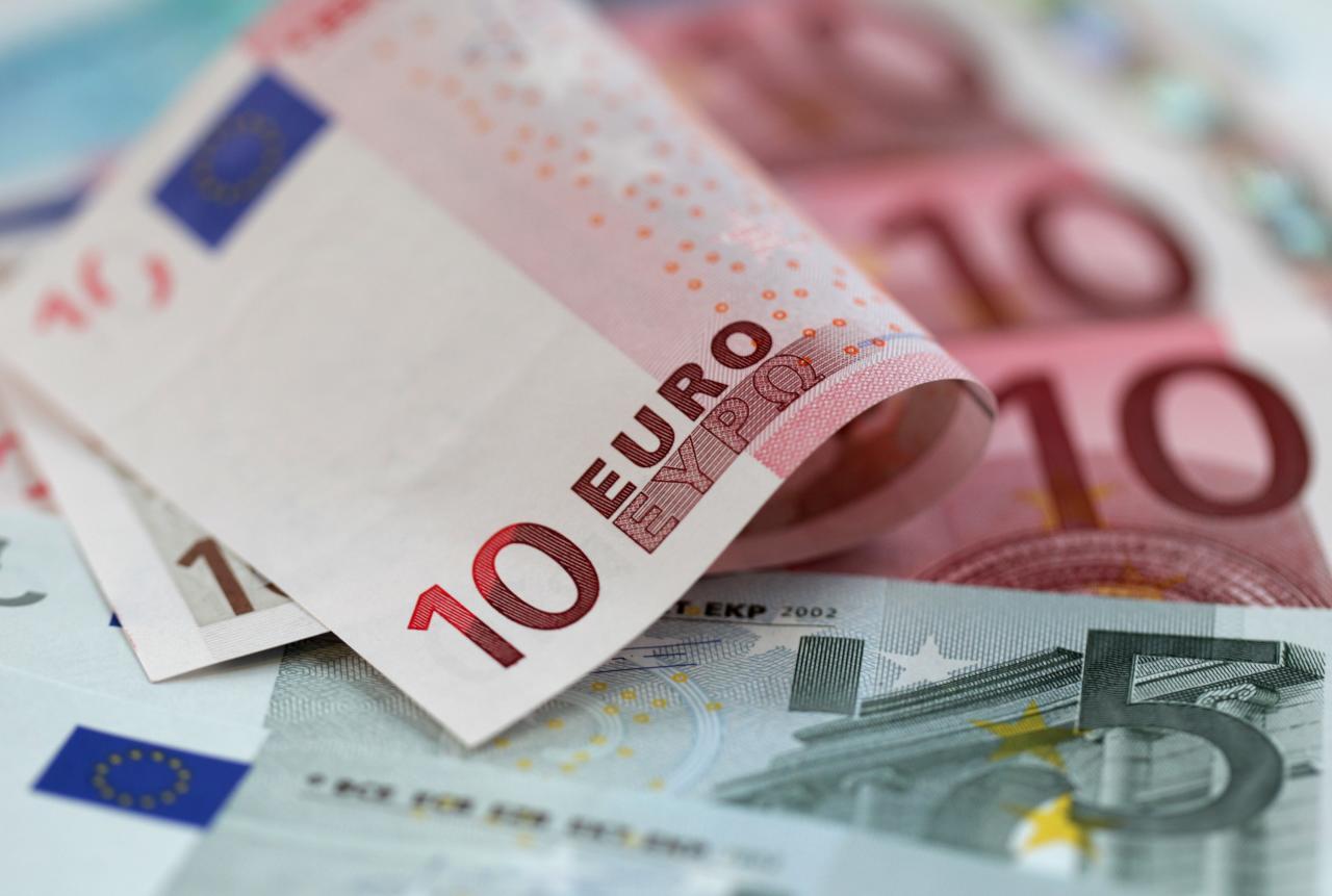 "النقد السعودي" تجري تعديلات على أصولها بالعملات الأوروبية
