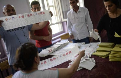 اهتمام إعلامي إسرائيلي بالانتخابات التركية دون تعقيب رسمي على نتائجها