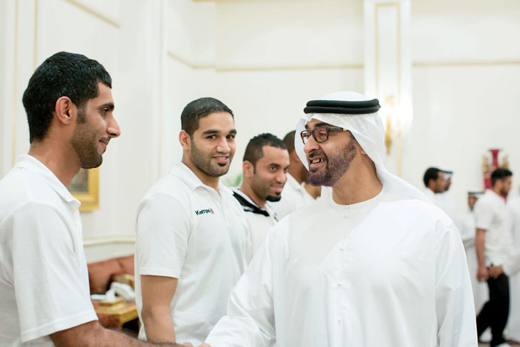 محمد بن زايد يوعز بإعادة تشكيل مجلس إدارة أبوظبي الرياضي