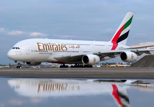عقد بين "طيران الإمارات" و"جنرال إلكتريك" بـ 16 مليار دولار