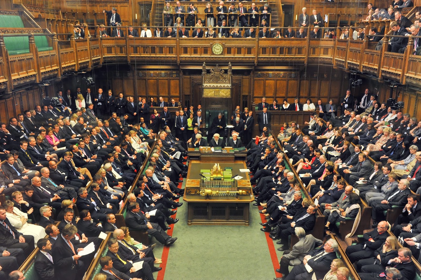 البرلمان البريطاني يناقش اليوم انتهاك حقوق الإنسان في الإمارات