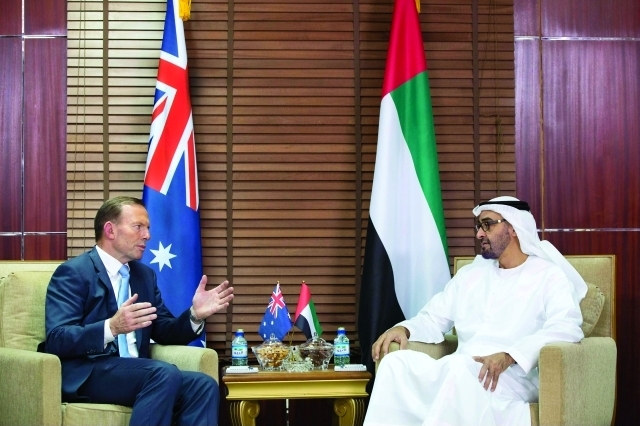 محمد بن زايد يبحث علاقات التعاون مع رئيس وزراء أستراليا