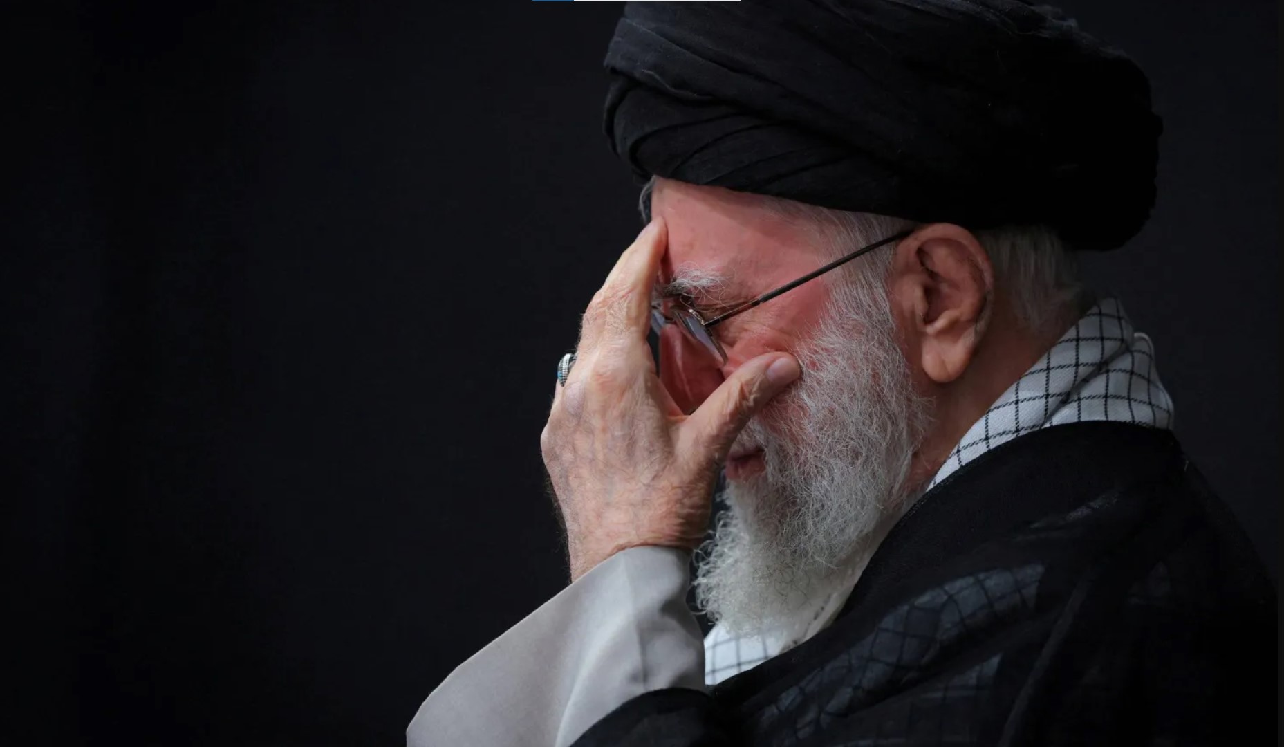 إيران تعلن رسمياً مقتل خامنئي