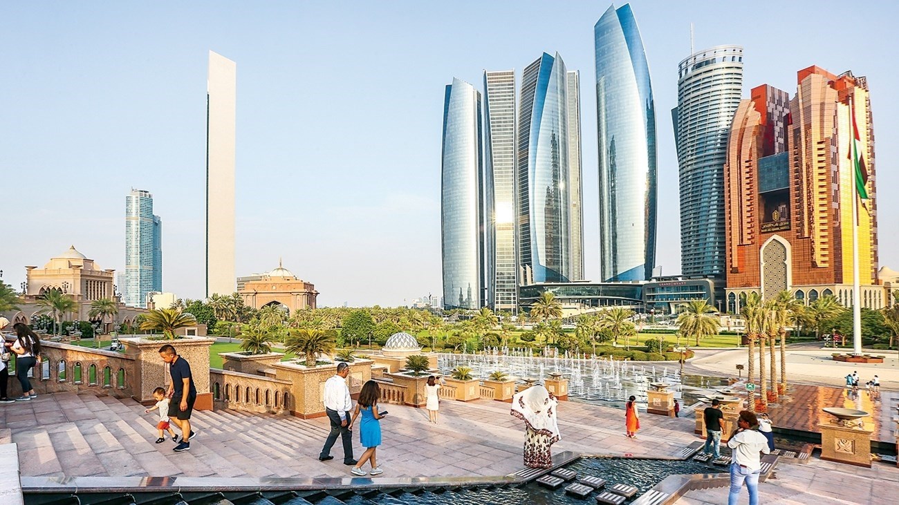 الوطني للأرصاد: طقس صحو إلى غائم جزئياً ورياح نشطة أحياناً