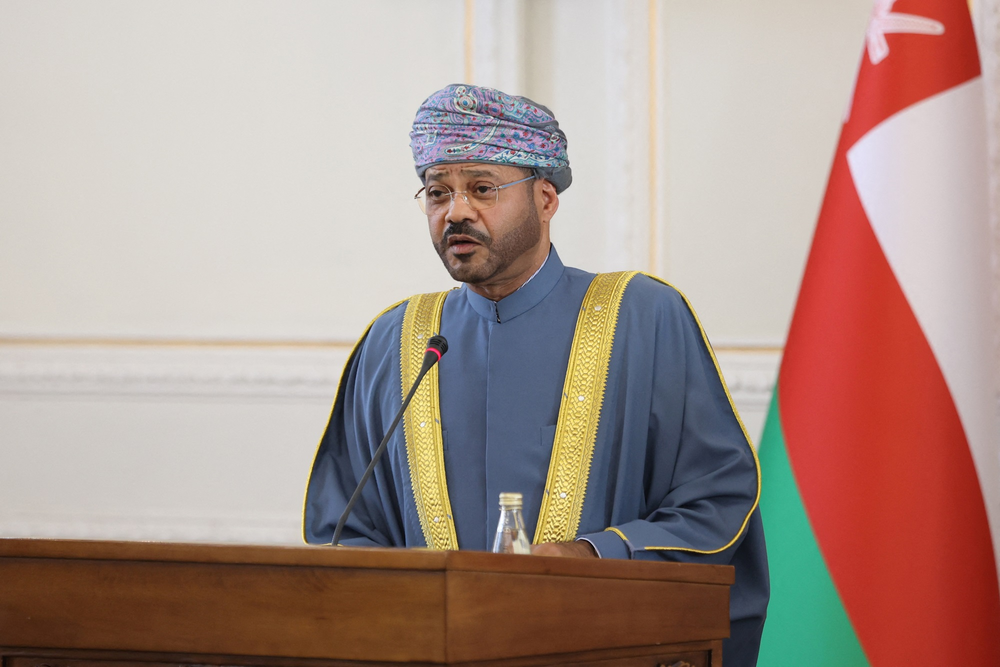 وزير الخارجية العُماني: لن نطبّع مع "إسرائيل" ولن ندخل "مجلس السلام"