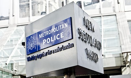 اعتقال خامس من المشتبه بهم بالاعتداء على الإماراتيات الثلاث"