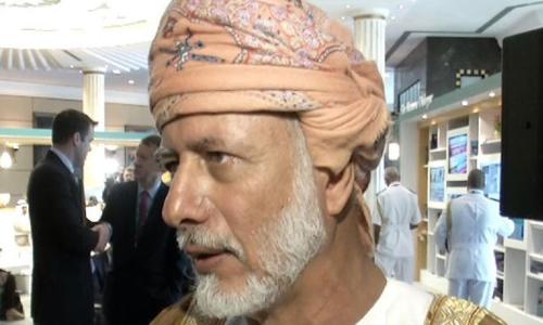 عُمان: سحب السفراء من قطر "عتاب بين الأشقاء"