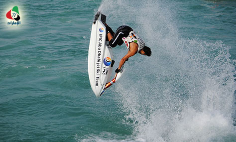 الدراجات المائية.. احتراف الموت بأساليب الهواة