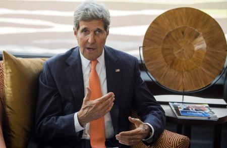 كيري يشدد على التخلص من السلاح الكيماوي السوري